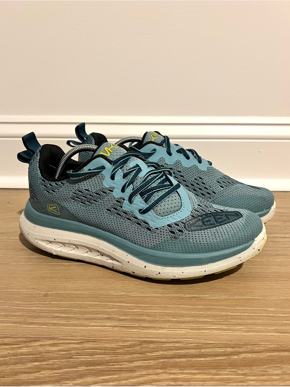 Keen Womens Wk400 Performance Breathable Ultra Supportive Walking Shoes Size 10